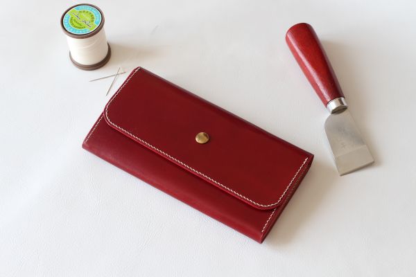 Кошелек большой женский из кожи аванкорпо цвет карамель и клюква