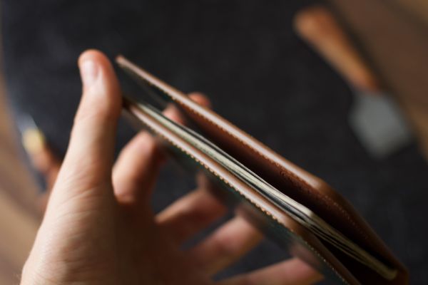 Обложка зеленая с коричневым